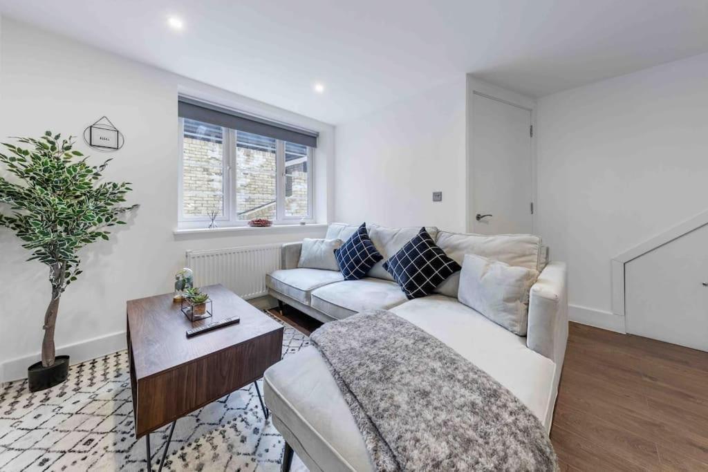 Appartamento Sleep 8 9elms Londra